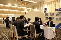 就活フェアに 学生１１０人宇都宮で合同説明会