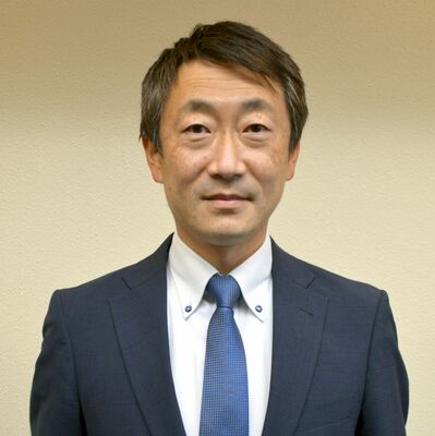 横田誠氏