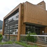 老朽化著しい藤原図書館、仮設施設の整備検討へ　日光市、鬼怒川温泉駅前再…