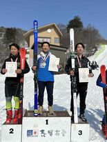 横尾が県勢初の頂点　３冠へ「これからが本命」　全国高校選抜スキー・スー…