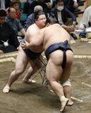 大関復帰の霧島 2連勝