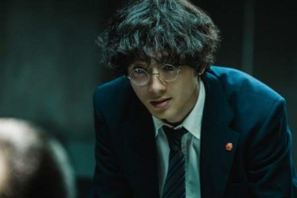 (C)呉勝浩/講談社 (C)2025映画『爆弾』製作委員会