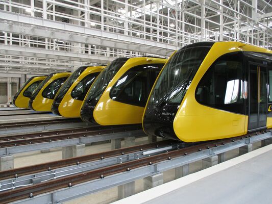 ライトライン車両基地の検修庫（宇都宮ライトレール提供）