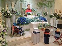 川崎でパラ競泳の成田さん葬儀