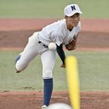 佐野日大、勝負強く　２連覇へ攻守盤石　エース鈴木有が９奪三振の粘投　秋…