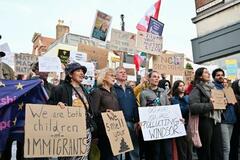 トランプ氏、英訪問開始