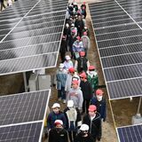 学校のお隣で環境課題学ぶ　太陽光発電所を見学　宇都宮・城山中央小の児童