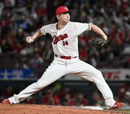 　５回１失点で７勝目を挙げた広島・大瀬良＝マツダ