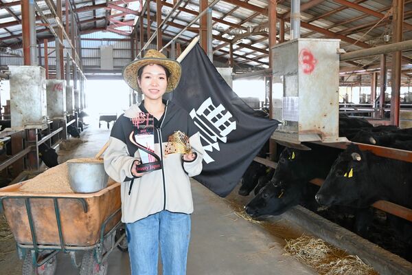 総合グランプリに輝いた長谷川さん