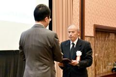 北國新聞販売所を表彰