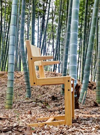 　岡山県倉敷市のテオリが竹だけで製作した椅子