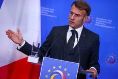 仏、戦闘機共同開発に決意