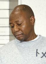 客引き外国人集団一員か、男逮捕