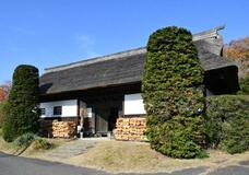 民藝の玄関口 修復し継承