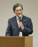 「挑戦者の背中押す町に」　