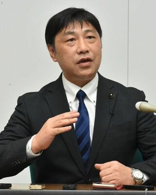 小池篤史氏