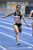 女子２００メートルで大会記録を更新して優勝した三島（作新大）＝カンセキスタジアムとちぎ、鈴木航撮影