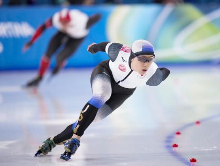 二枚看板、氷上最速に挑む 男子500メートルの森重と新濱｜全国の