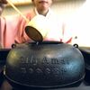 佐野の若林さん父子作「天命釜」、米国で活躍　「本物の茶釜」の依頼受け　ＩＨにも対応