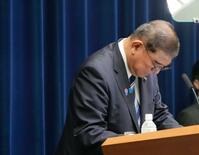 【緊急連載・首相退陣の衝撃（１）】看板政策、道半ばで退場