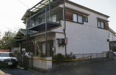 浴槽遺体は窒息死、殺人か