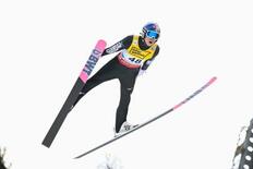 内藤４位、中村６位