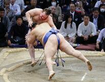 安青 Ｖ争い後退