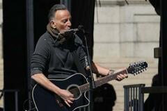 ロック界の大御所をまた中傷