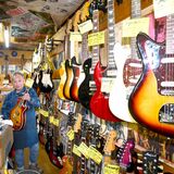 ギターを売っている肉屋、コーヒー飲める楽器店…　音楽活動盛んな高根沢　“舞台裏”を支える男たち