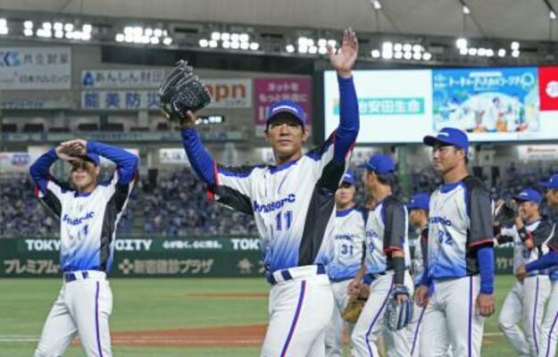 都市対抗野球の1回戦で勝利したパナソニックナイン=2023年、東京ドーム