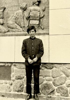 足利高時代の売野さん。修学旅行先の長崎で撮影