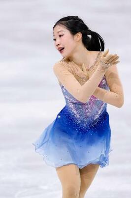 　女子フリー　演技する中井亜美＝ミラノ（共同）