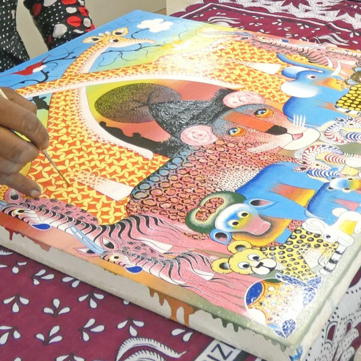 ティンガティンガアート（タンザニア製） FKDインターパーク店で「ティンガティンガ原画展」 タンザニアの