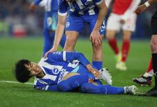 ブライトン三笘、左足痛めて交代