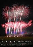 足利花火大会　夜空を彩る2万6千発