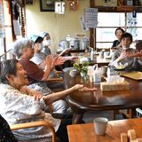 「認知症カフェ」広がる　23年度末、栃木県内74カ所　５年で1.5倍も、見えてきた課題は