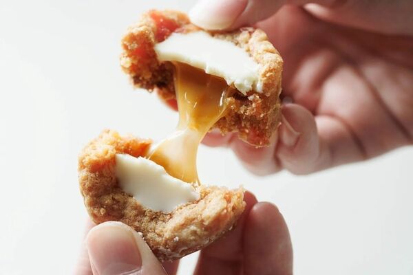 バターいとこと同じ素材を使った「とろけるベイクドケーキ」