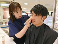 驚くほど気になる人目...　29歳男性記者がメークに挑戦　出社続け、内…