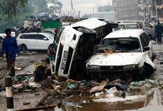 ケニア首都で洪水、２３人死亡