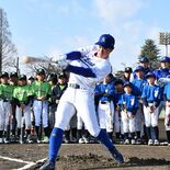 社会人野球の強豪・NTT東日本が大田原で教室　児童120人が至近距離で…