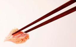 大阪名物ひとくち餃子の点天から 季節限定「えび餃子」と バレンタイン限定「ハート型餃子」販売のお知らせ