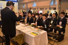 県内就職へ理解深める宇都宮で研究セミナー