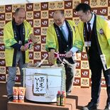 栃木に両毛地域の“ソースグルメ”勢ぞろい　JR東日本がセレモニー　家族…