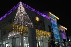 佐野駅周辺でイルミネーション始まる