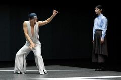  KAAT神奈川芸術劇場プロデュース 『未練の幽霊と怪物―「珊瑚」「円山町」―』開幕