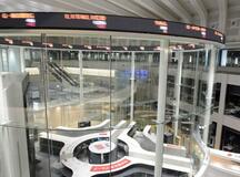 東証、午前終値は6万5039円