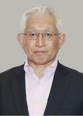 　泉房穂氏
