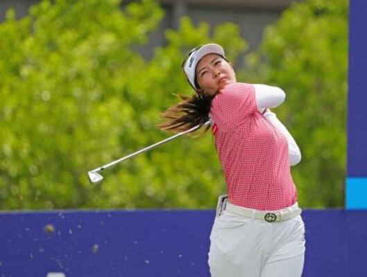 　第１ラウンド、３アンダーで８位の神谷そら＝メモリアルパーク・コース（共同）