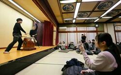 輪島の伝統芸能、力強く打ち初め