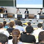 帝京大宇都宮キャンパスで地域経済シンポ　産官学民連携、共創の重要性説く